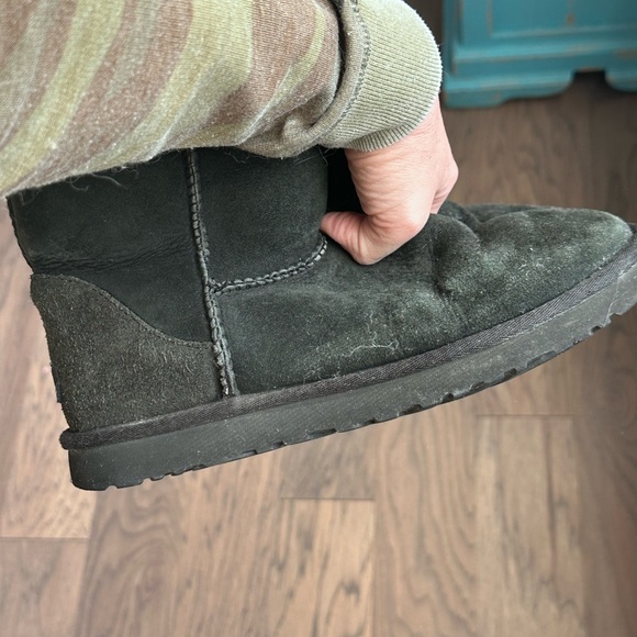UGG Australia Black Suede Boots - Picture 5 of 6